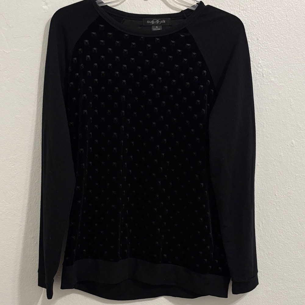 August Silk Black Textured Sweatshirt